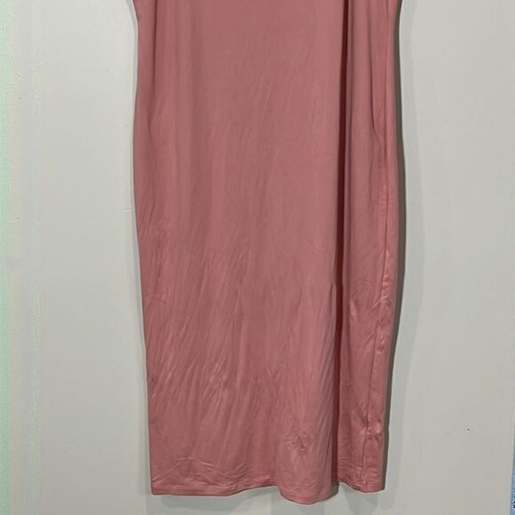 Sexy Pink Plus Size Sleeveless Dress. Size 1X. - Picture 3 of 5